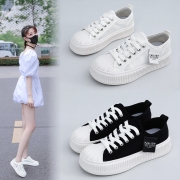 真皮小白鞋女2023夏季新款透气贝壳头饼干鞋休闲女鞋百搭平底鞋女